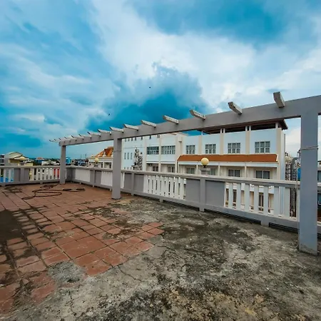 Sat Chamroeun Residence